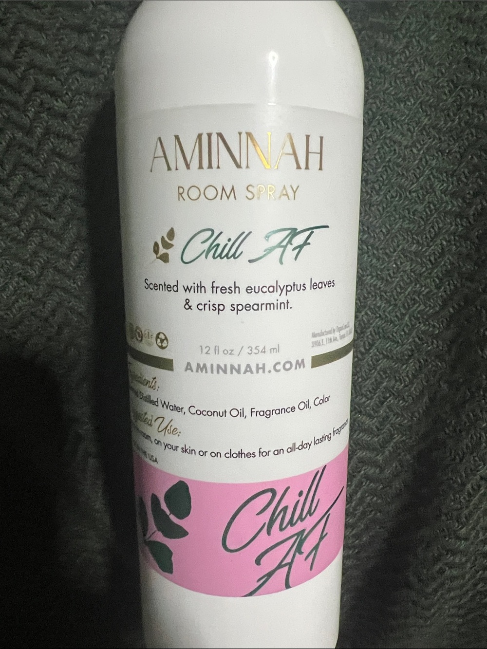 AMINNAH Chill AF White Room Spray - Eucalyptus & Spearmint